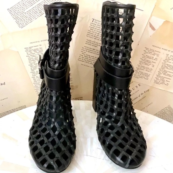 Free People Jeffrey Campbell Loom Cage Knot Block Heel Ankle Boot Black Leather - Picture 5 of 7